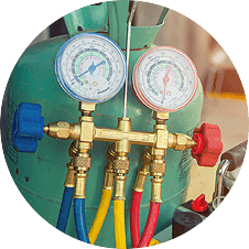 A Refrigerant with AC Gauge | Sioux City Heating and Cooling