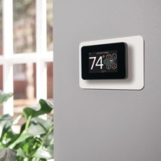 A Touch Screen Thermostat | Sioux City Heating and Cooling